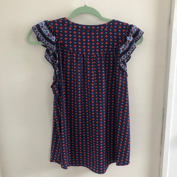 NWT Floral Blouse - Picture 3 of 3